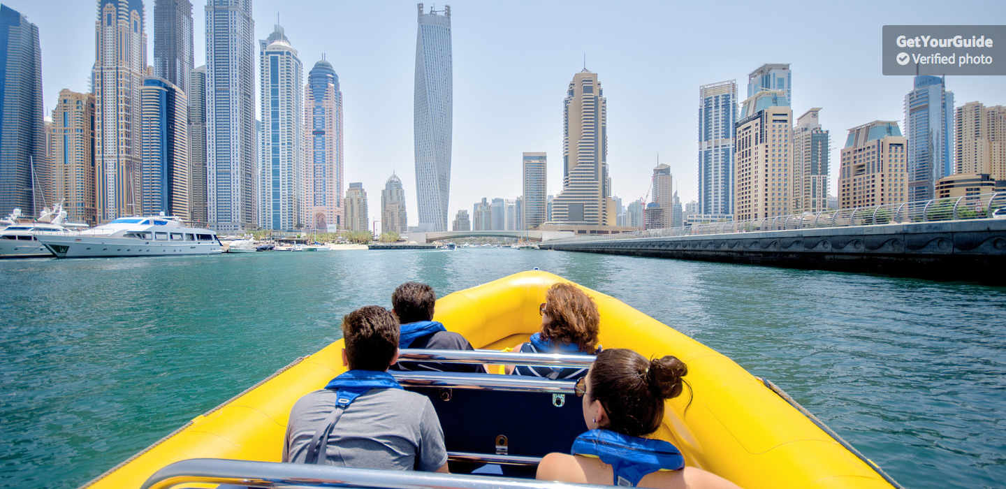 Dubai Marina: Özel Tekne Turu ve Palm Cumeyra Gezisi